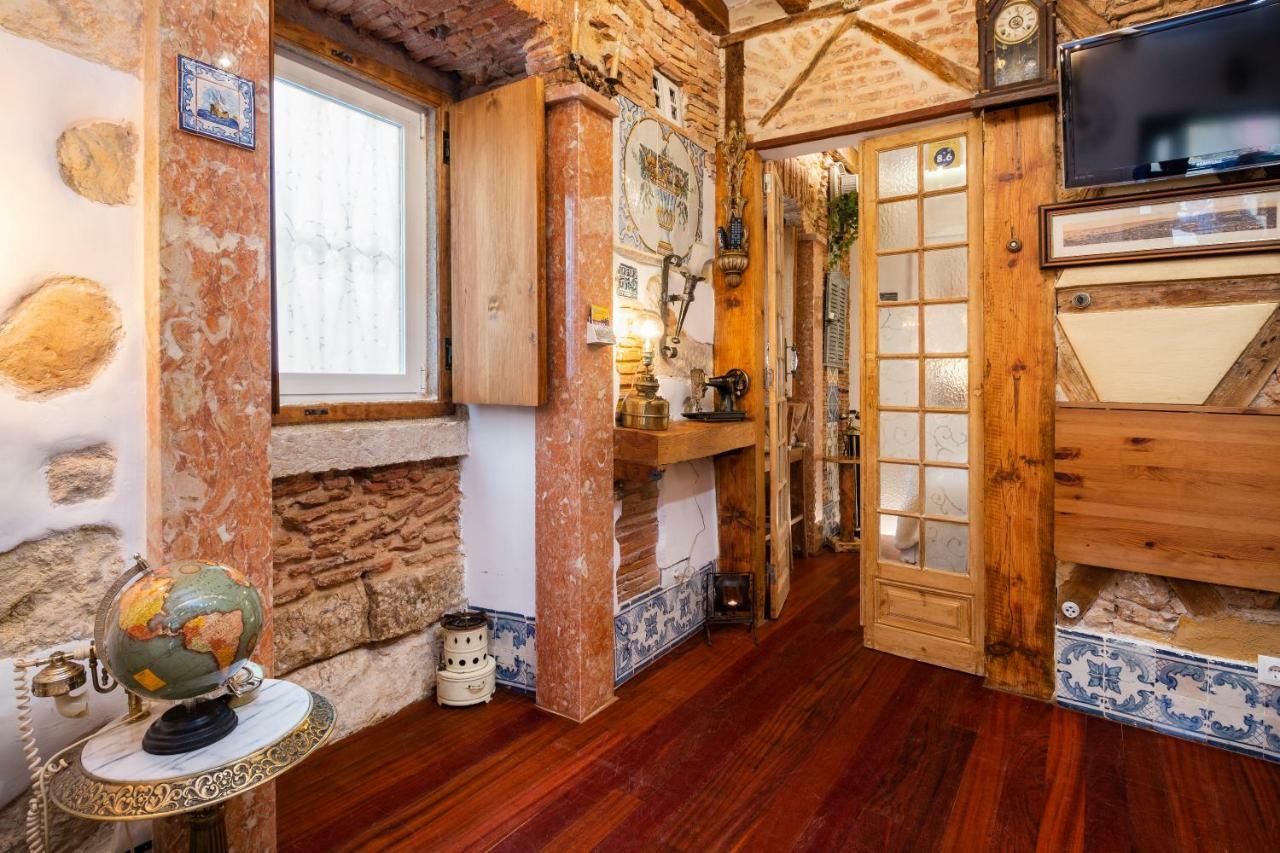 Romantic Medieval Apartment Lissabon Exterior foto