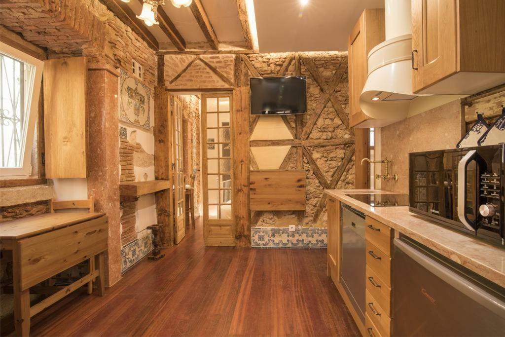 Romantic Medieval Apartment Lissabon Exterior foto