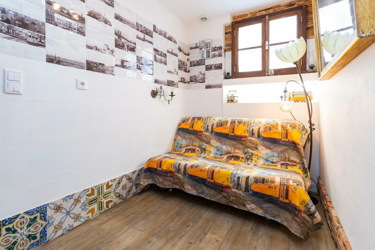 Romantic Medieval Apartment Lissabon Exterior foto