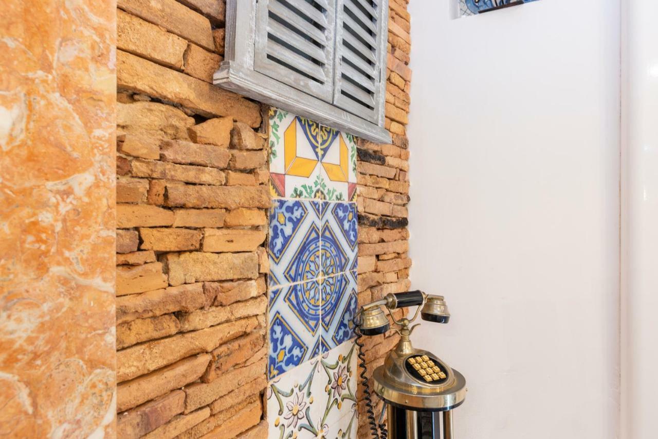 Romantic Medieval Apartment Lissabon Exterior foto
