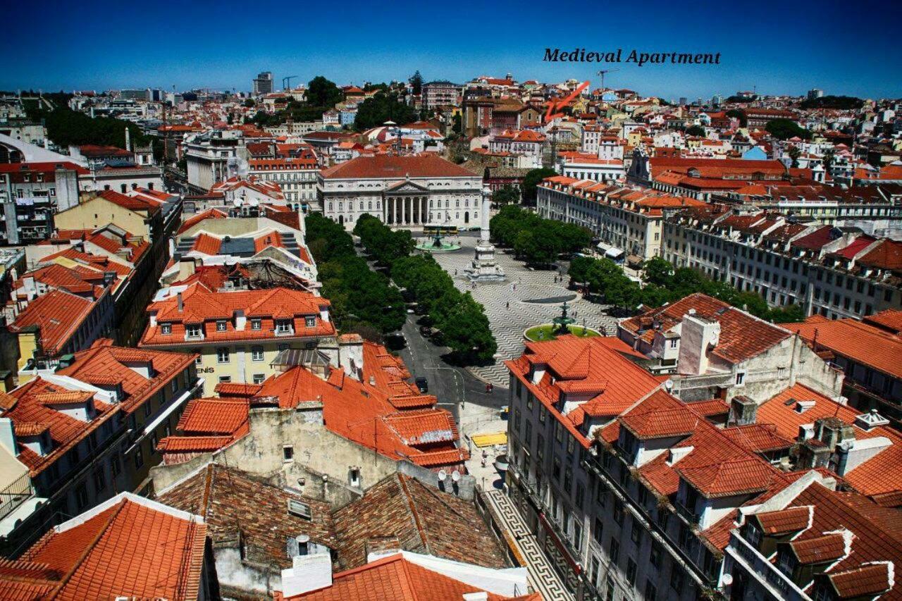 Romantic Medieval Apartment Lissabon Exterior foto